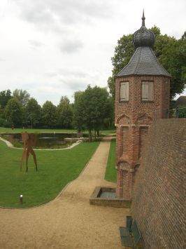 Rees : Historische Stadtmauer und Wächtertürmchen